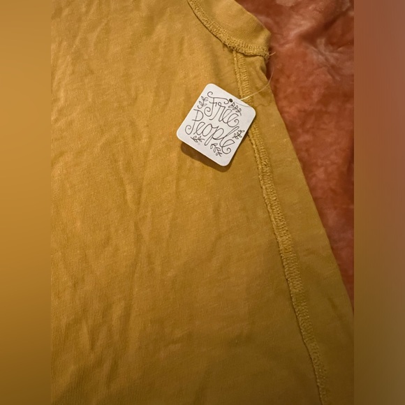 NWT we the Free Mustard yellow tank top/crop size small B49 - Picture 3 of 4